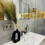 White By Gerda Boerde-Hakel