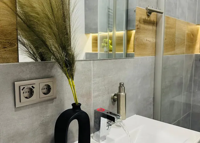 White By Gerda Boerde-Hakel